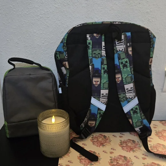 Minecraft Backpack and Lunchbox Set - Picture 2 of 9